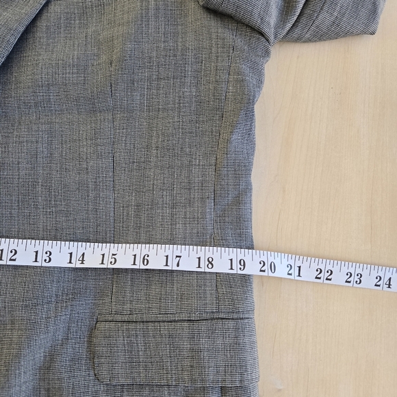 Brooks Brothers Classic Gray Suit - Picture 10 of 13